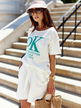 Ecru bluzka z nadrukiem By o la la