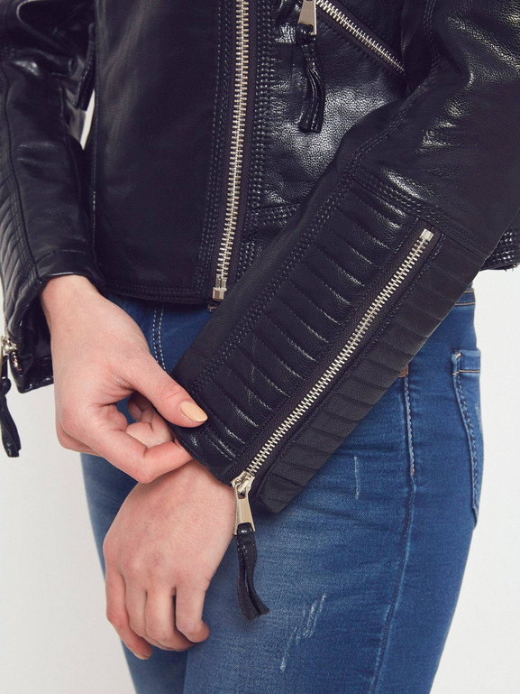 Kurtka w stylu motocyklowym z imitacji skóry czarna