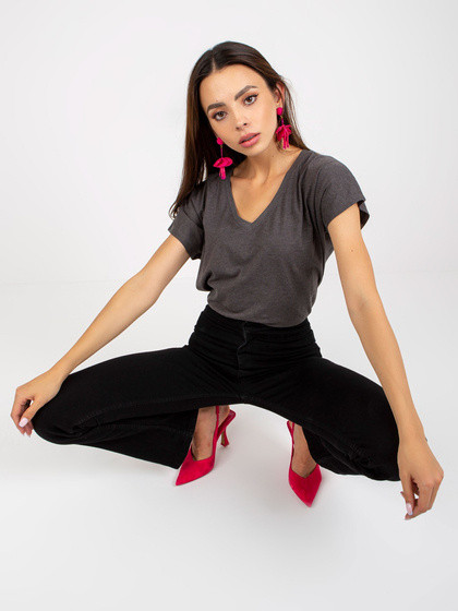 Ciemnoszary bawełniany t-shirt w serek BASIC