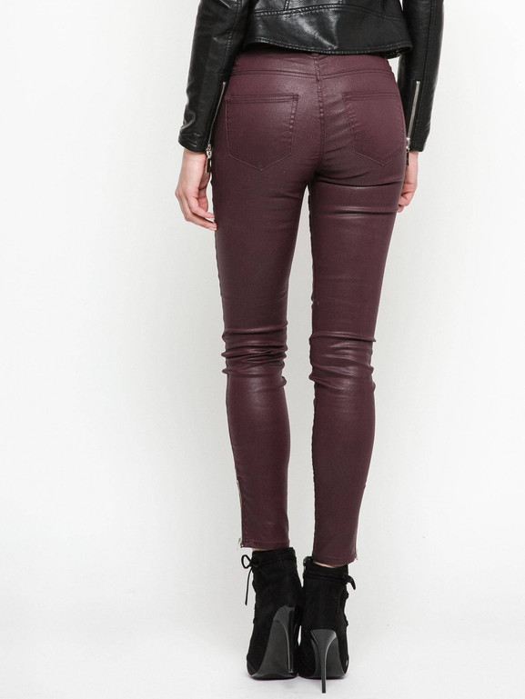 Spodnie woskowane rurki bordo