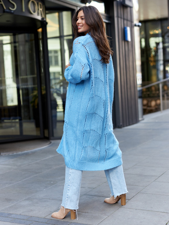 Niebieski kardigan ażurowy By o la la