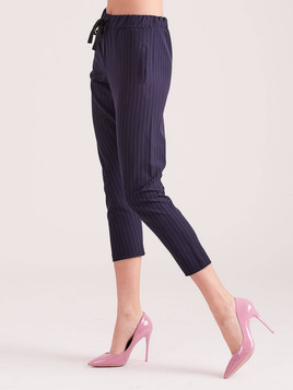 Granatowe spodnie 7/8 w białe prążki Yups