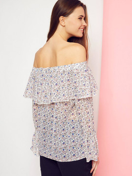 Bluzka w kwiaty z dekoltem carmen Cocomore Boutiqe biała