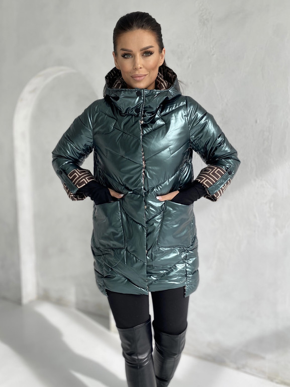 Zielona kurtka z kapturem wysoka stójka Yups