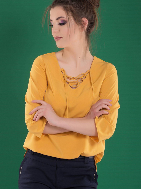 Bluzka ze sznurowanym dekoltem żółta