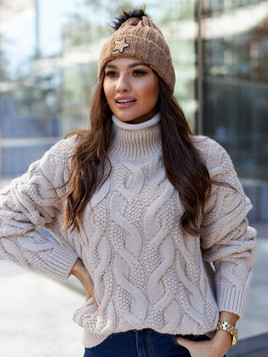 Czapka zdobiona naszywką cekinowa gwiazda brązowa