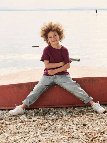 Burgundowa koszulka dziecięca bawełniana Fruit of the Loom