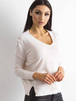 Jasnoróżowy sweter z dekoltem w serek 