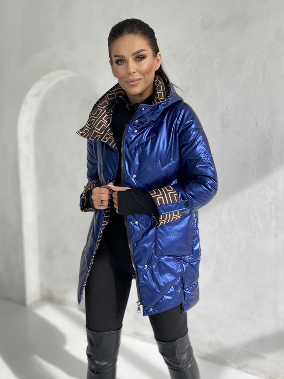 Atramentowa kurtka z kapturem wysoka stójka Yups