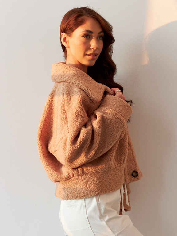 Karmelowa kurtka typu baranek Cocomore