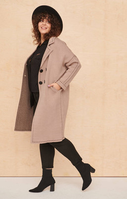 Latte płaszcz oversize fastryga Blue Shadow