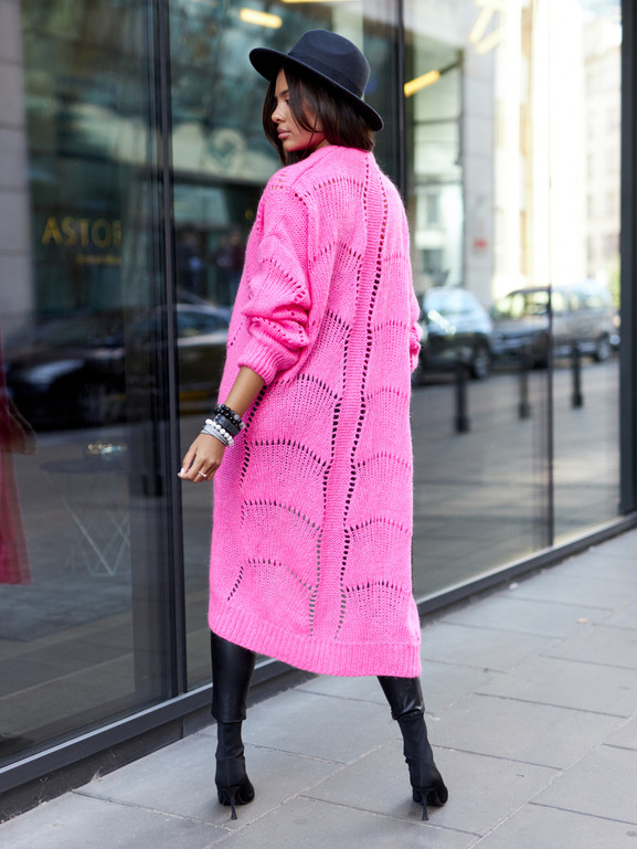 Różowy kardigan ażurowy By o la la