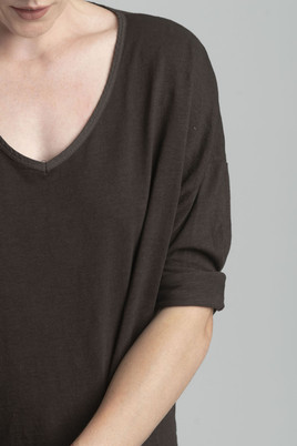 Brązowa bluzka z bawełny w serek