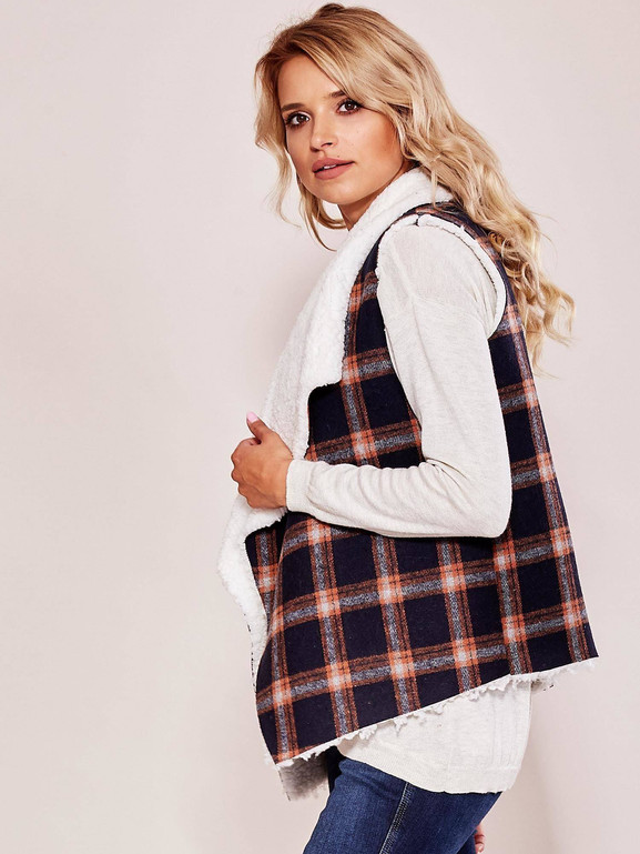 Brązowa kamizelka w kratkę z kożuszkiem