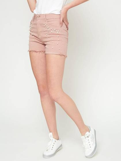 Szorty z perełkami pudrowy róż