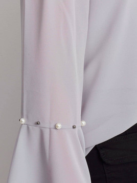 Bluzka tiulowa zdobiona perełkami przy rękawach szara