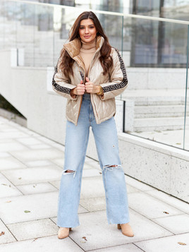 Beżowa kurtka pikowana ozdobna taśma Cocomore