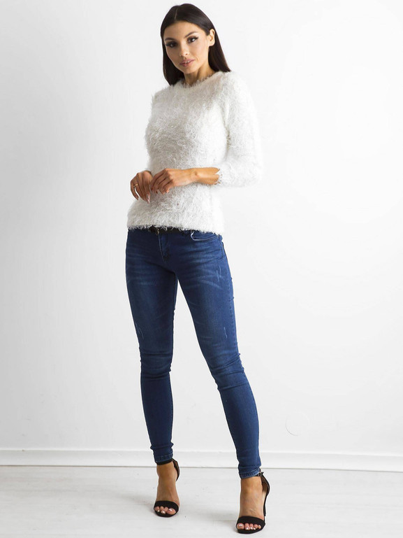 Sweter włochacz z cekinami biały