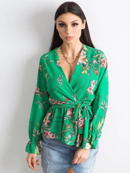 Zielona bluzka z kwiatowej krepy wiązana z przodu