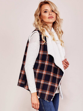 Brązowa kamizelka w kratkę z kożuszkiem 