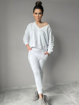Biały komplet dresowy By o la la