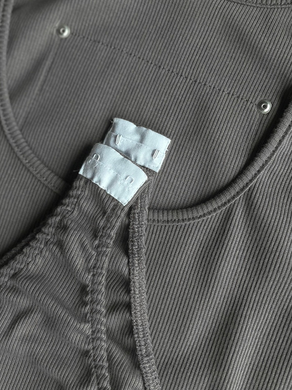 Brązowe body na ramiączkach By o la la