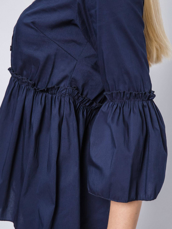 Bluzka z falbanką i sznurowanym dekoltem granatowa