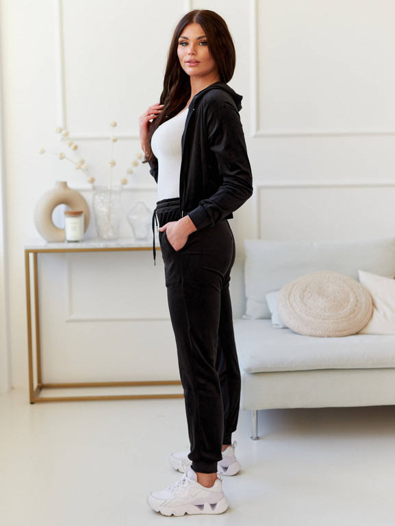 Czarny komplet dresowy z weluru Yups