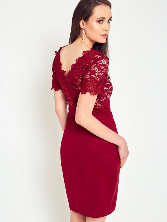 Sukienka ołówkowa zdobiona koronką bordowa