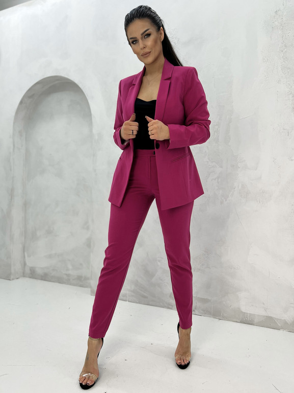 Różowy żakiet klasyczny jednorzędowy Lalous