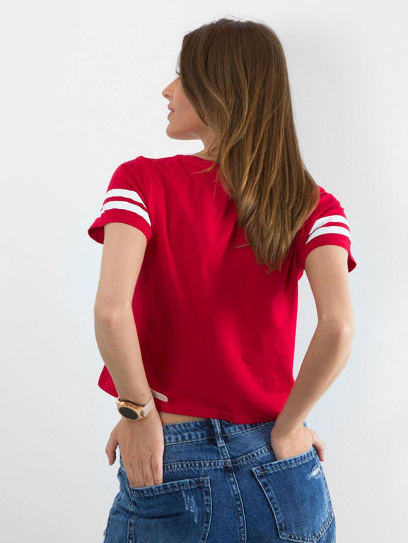T-shirt cropped zdobiony paseczkami czerwony