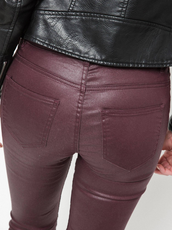 Spodnie woskowane rurki bordo