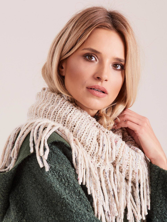 Komin ażurowy z frędzlami beżowy