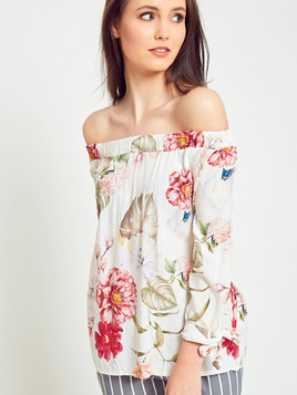 Bluzka w kwiaty z dekoltem carmen biała