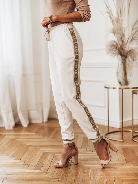Ecru spodnie sportowe z lampasami Cocomore