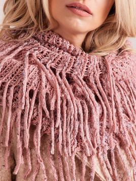 Komin ażurowy z frędzlami różowy