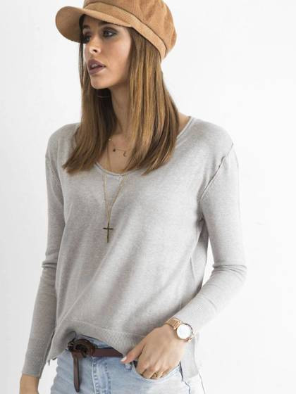 Jasnoszary sweter z dekoltem w serek