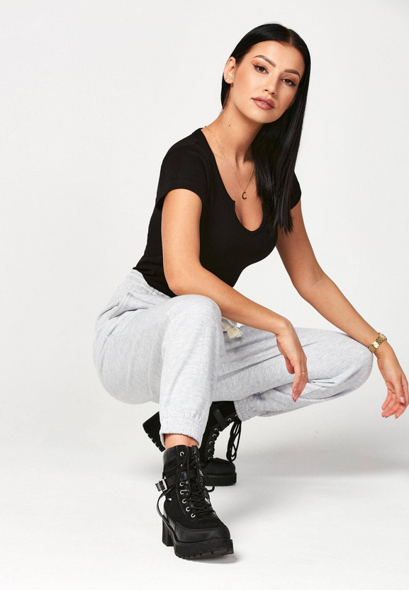 Szare spodnie bawełniane w stylu miejskim