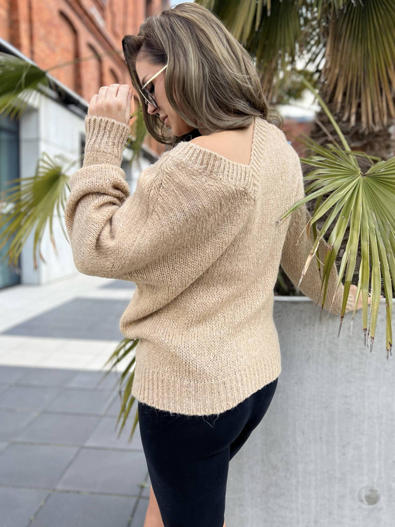 Beżowy sweter z dekoltem w serek Coocmore