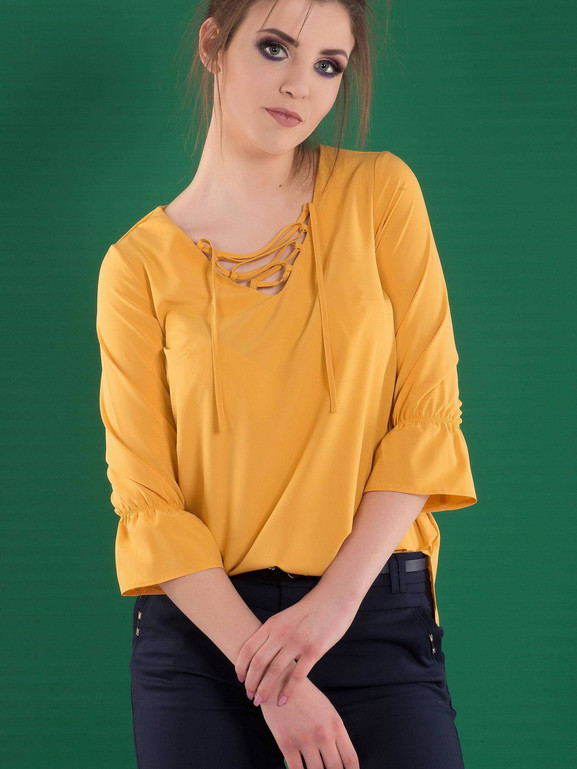 Bluzka ze sznurowanym dekoltem żółta