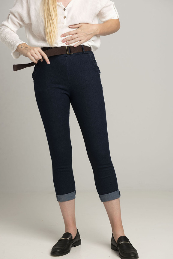 Granatowe spodnie boyfriend z falbanką