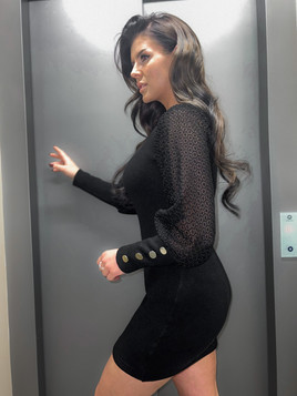 Czarna dzianinowa tunika z koronkowymi rękawami Cocomore