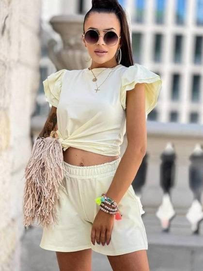 Żółte szorty z szerokim ściągaczem Cocomore