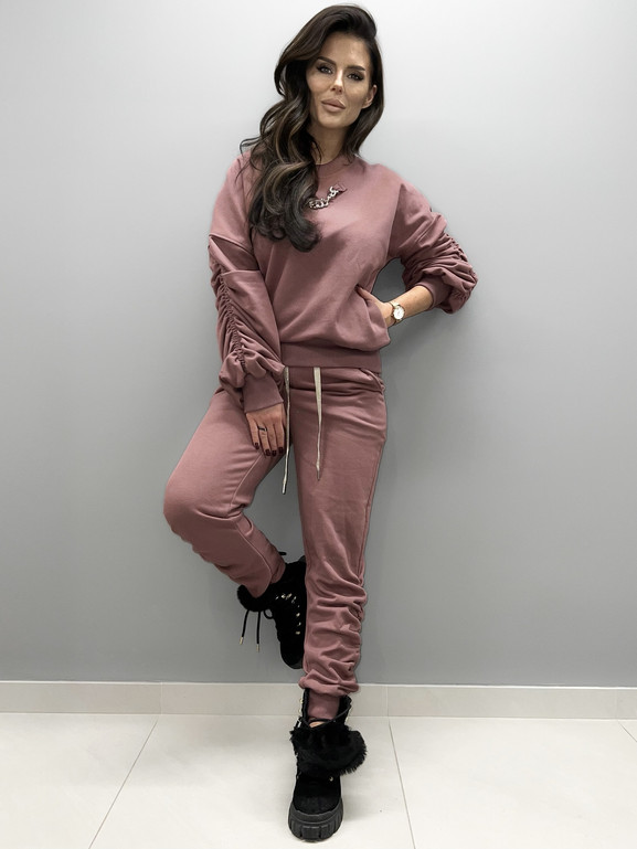 Fioletowe spodnie dresowe z marszczeniami Cocomore