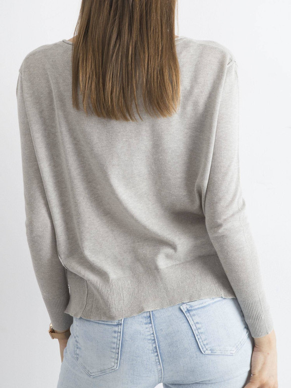 Jasnoszary sweter z dekoltem w serek