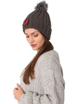 Czapka zdobiona naszywką róży antracyt