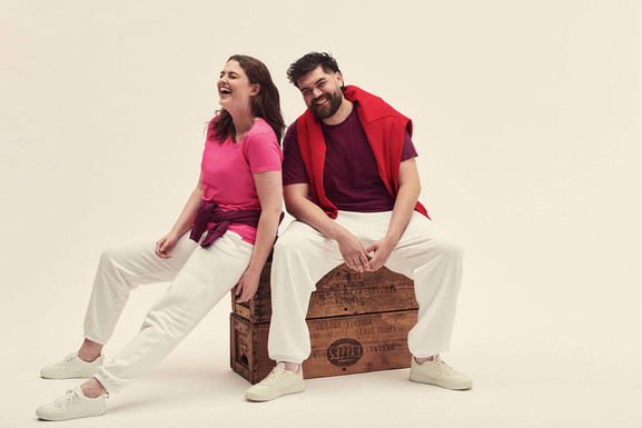 Różowa koszulka damska Iconic z czesanej bawełny Fruit of the Loom