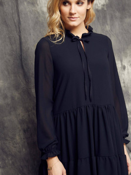 Sukienka Cocomore Boutiqe ze stójką i marszczeniami czarna