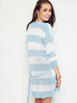 Kardigan w pasy wiązany błękitny