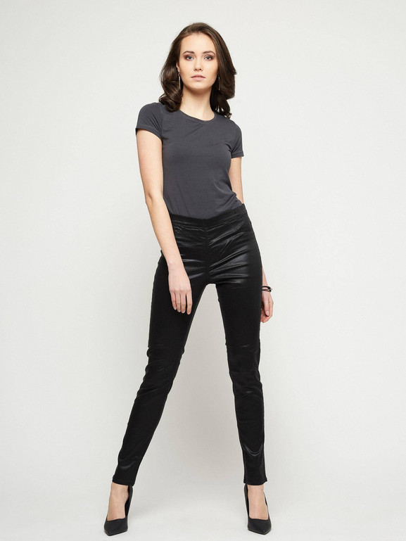 Tregginsy woskowane czarne